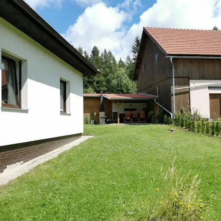 U Waltera Police nad Metují